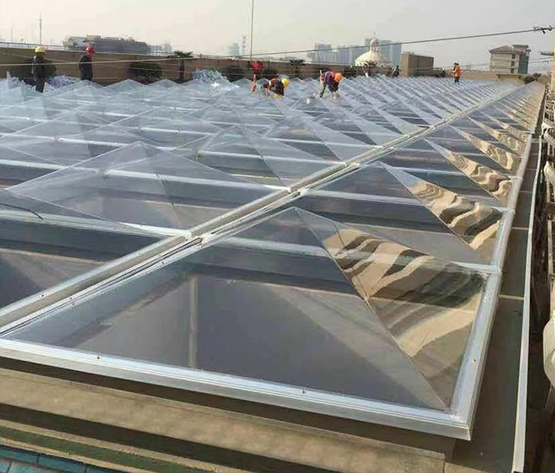 采光罩